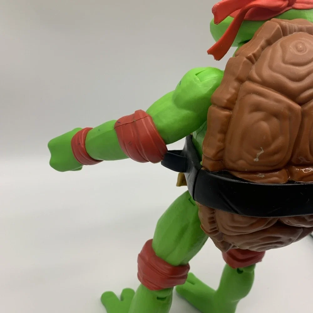Teenage Mutant Ninja Turtles Raphael‎ Collectible Figure Red Mask 'R' Belt
